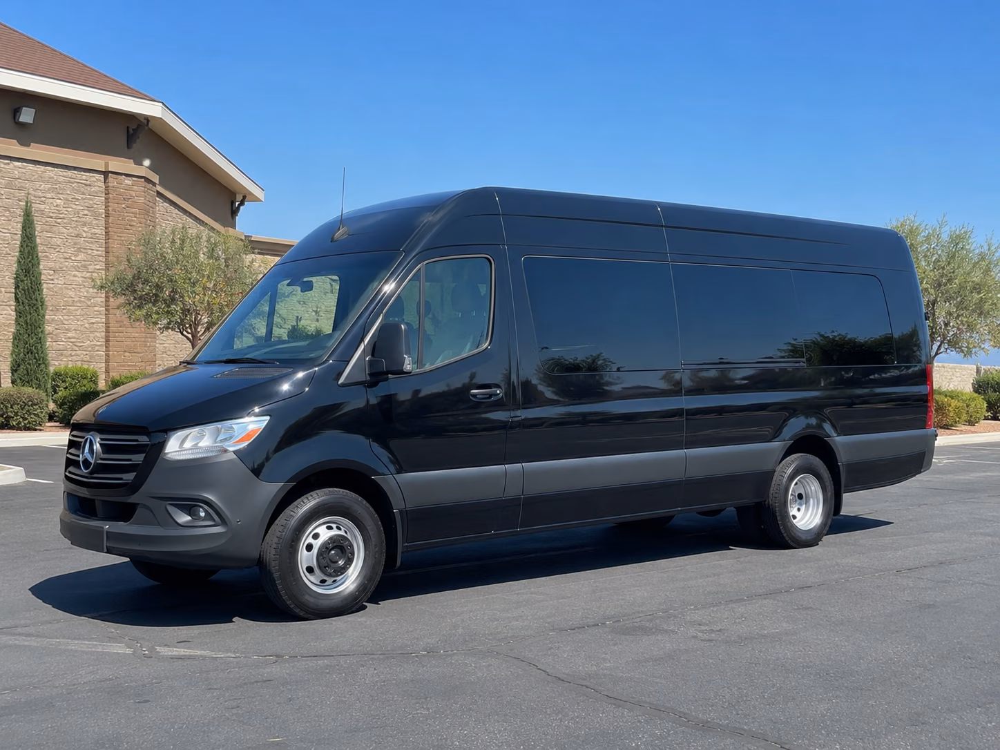 find the perfect transportation for your next prom 3